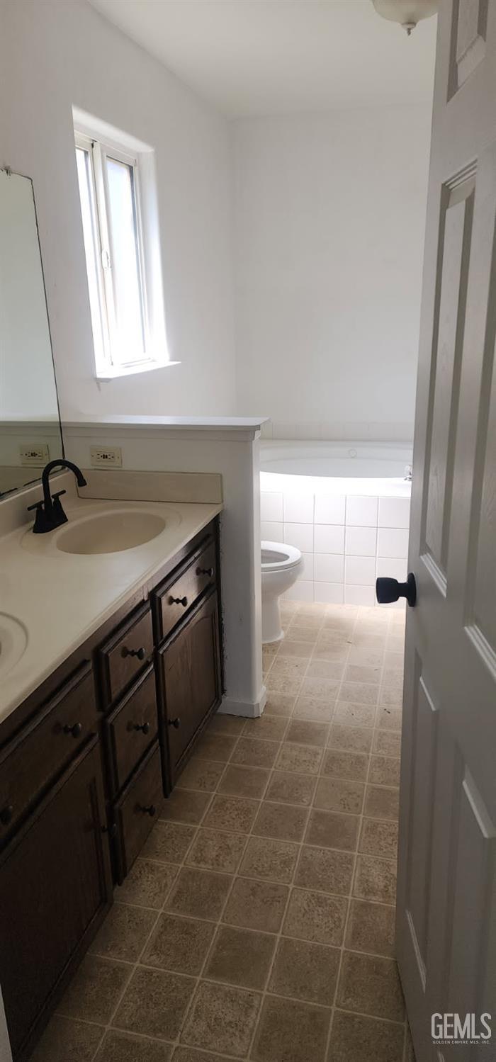 2819 Flint Hills Drive — photo 6