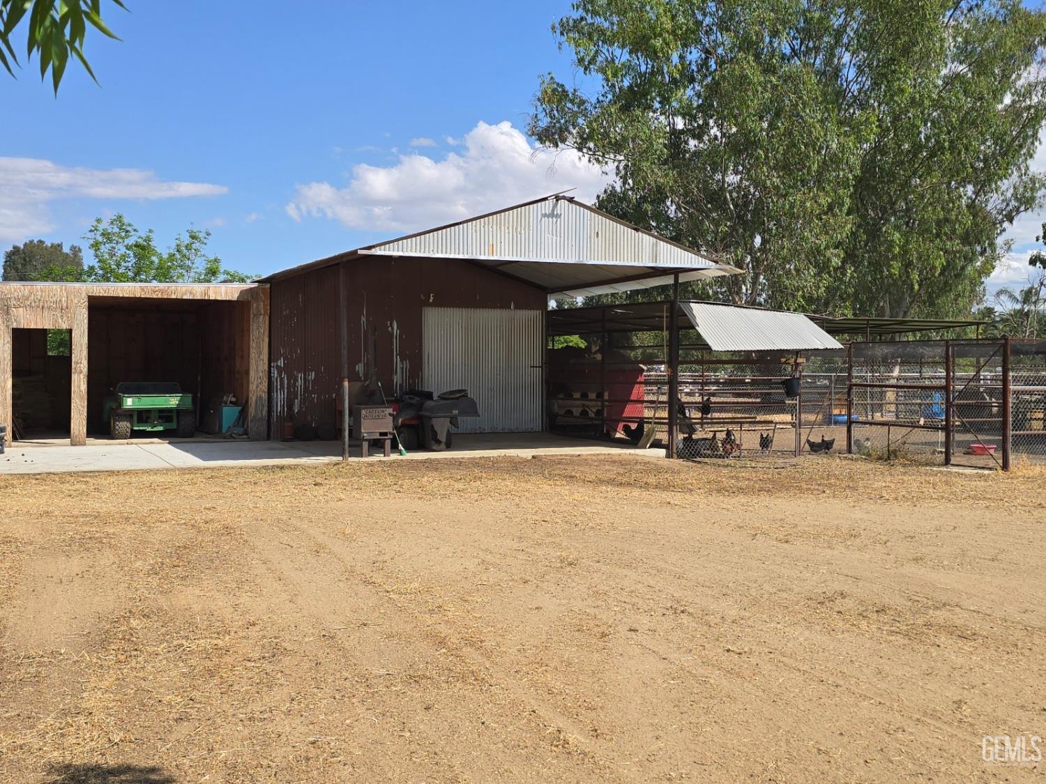 9517 Eucalyptus Drive — photo 16