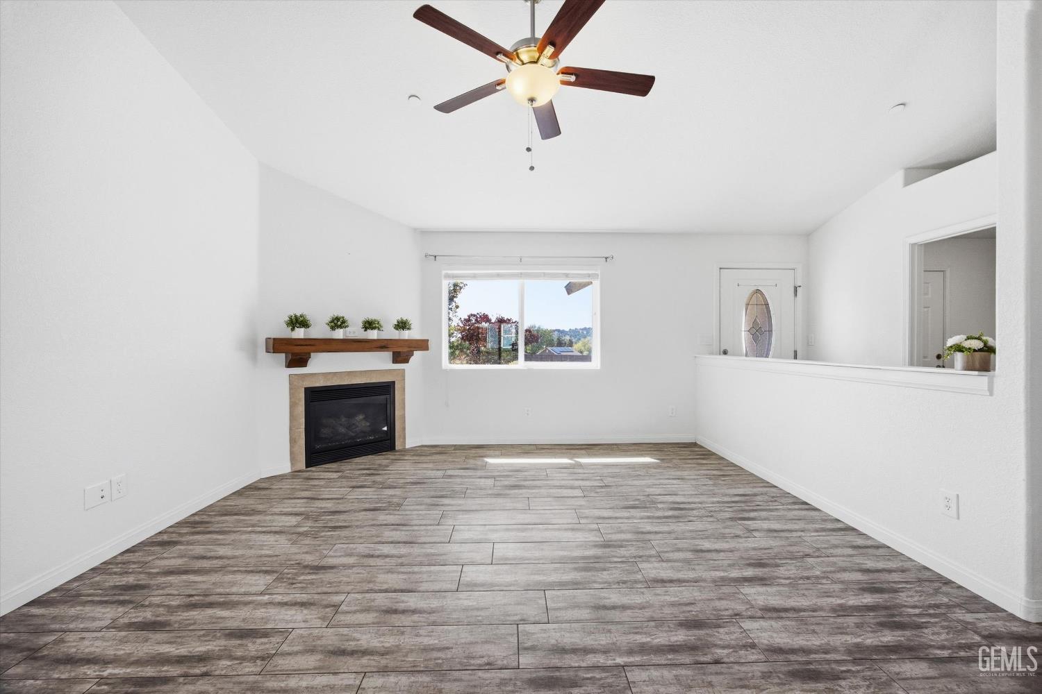 18110 Churchill Street — photo 12