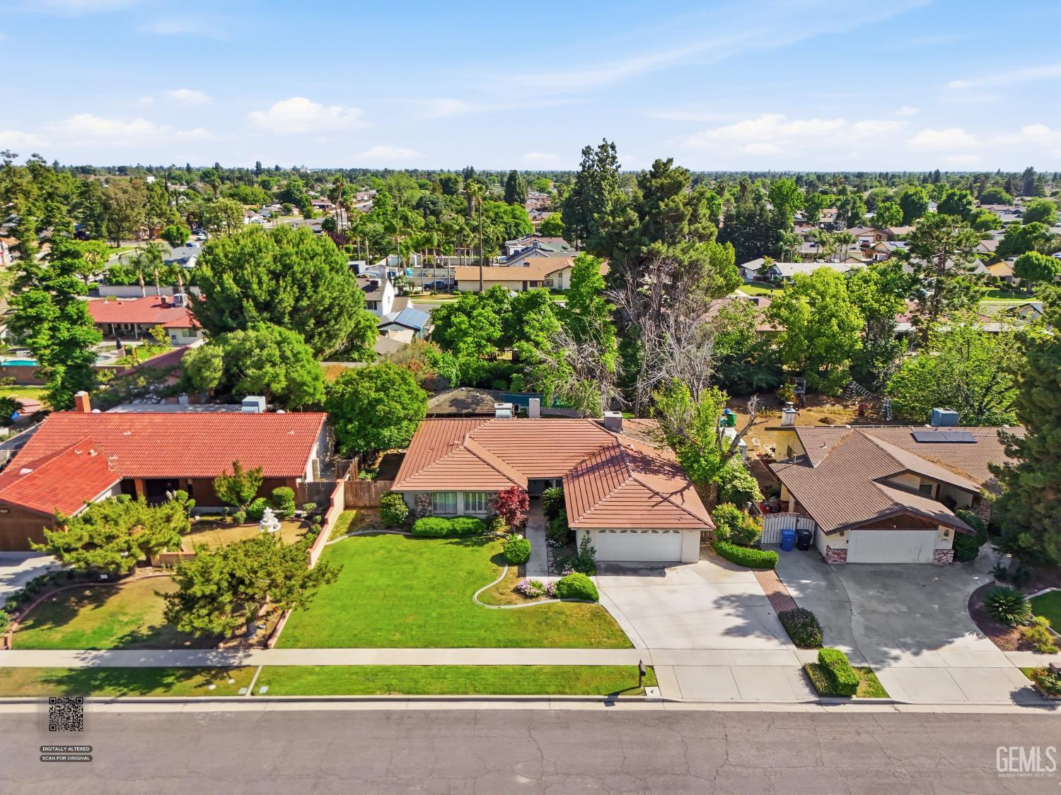 7025 Elias Avenue — photo 4