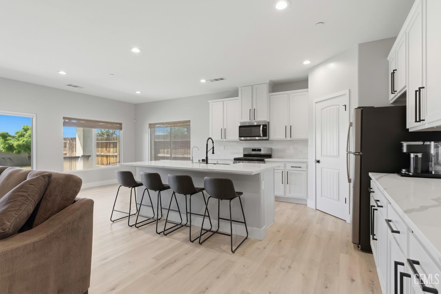 8505 Kowa Street — photo 8