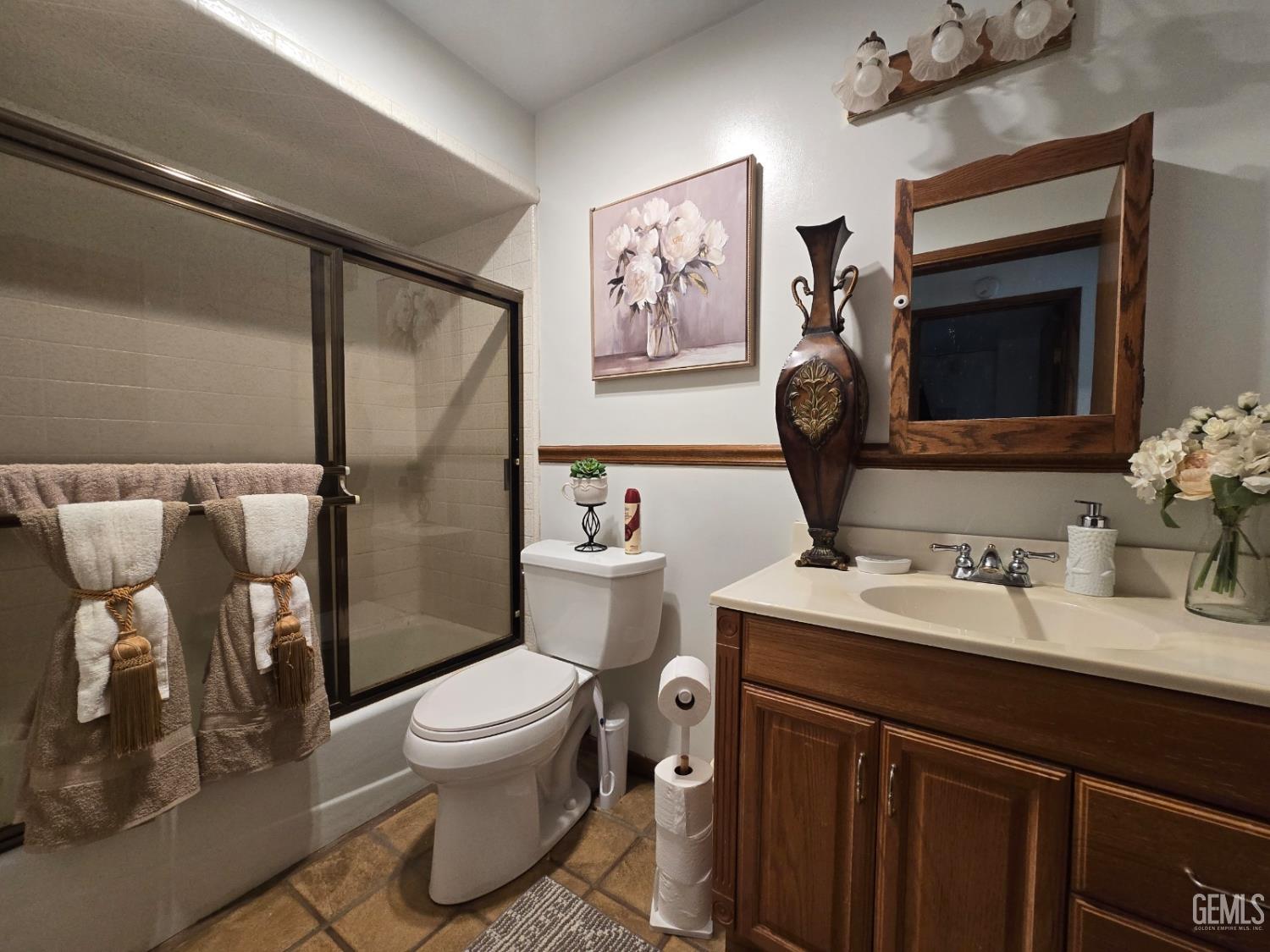 9517 Eucalyptus Drive — photo 10