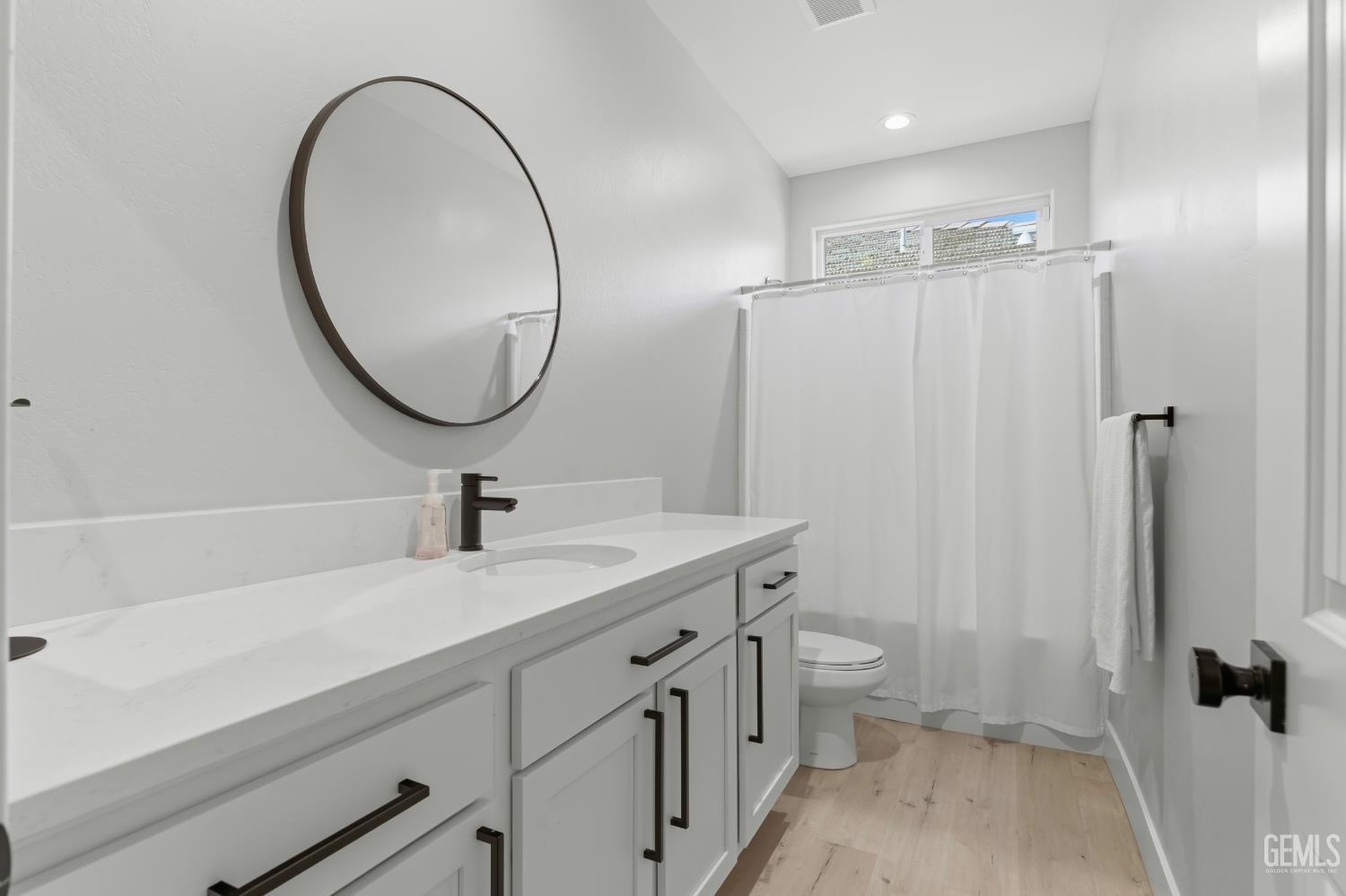 8505 Kowa Street — photo 22