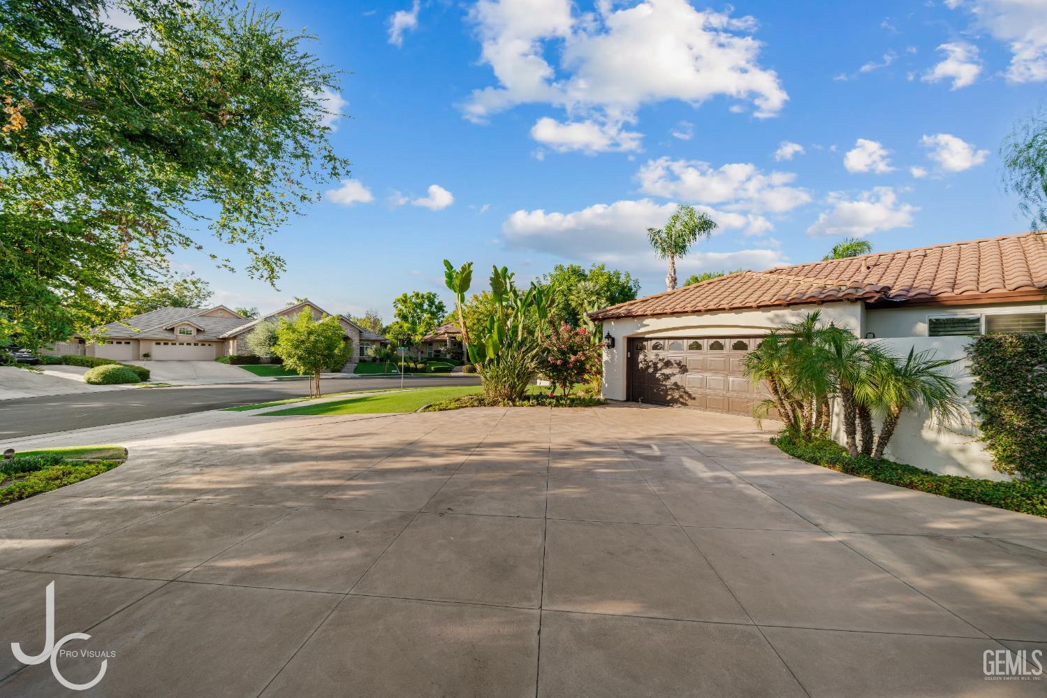 12117 Clegg Drive — photo 42