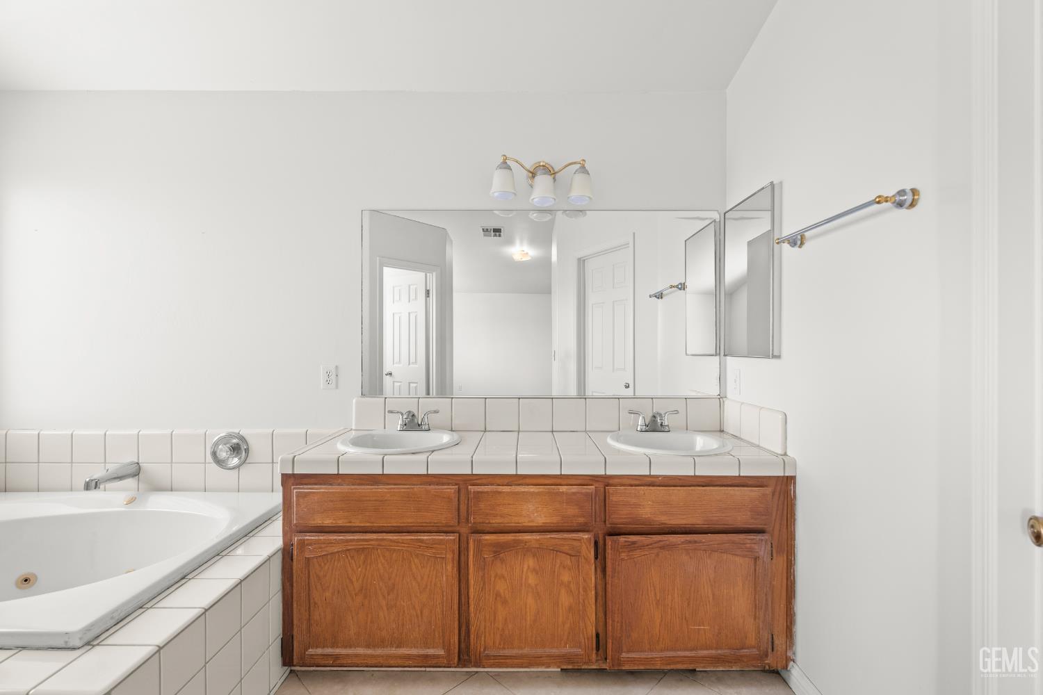 6200 Trinidad Court — photo 32