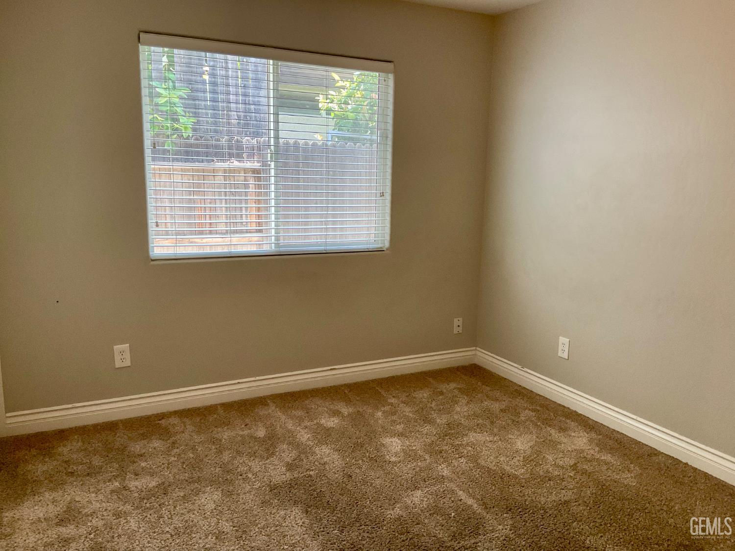 6417 Steeple Street — photo 21