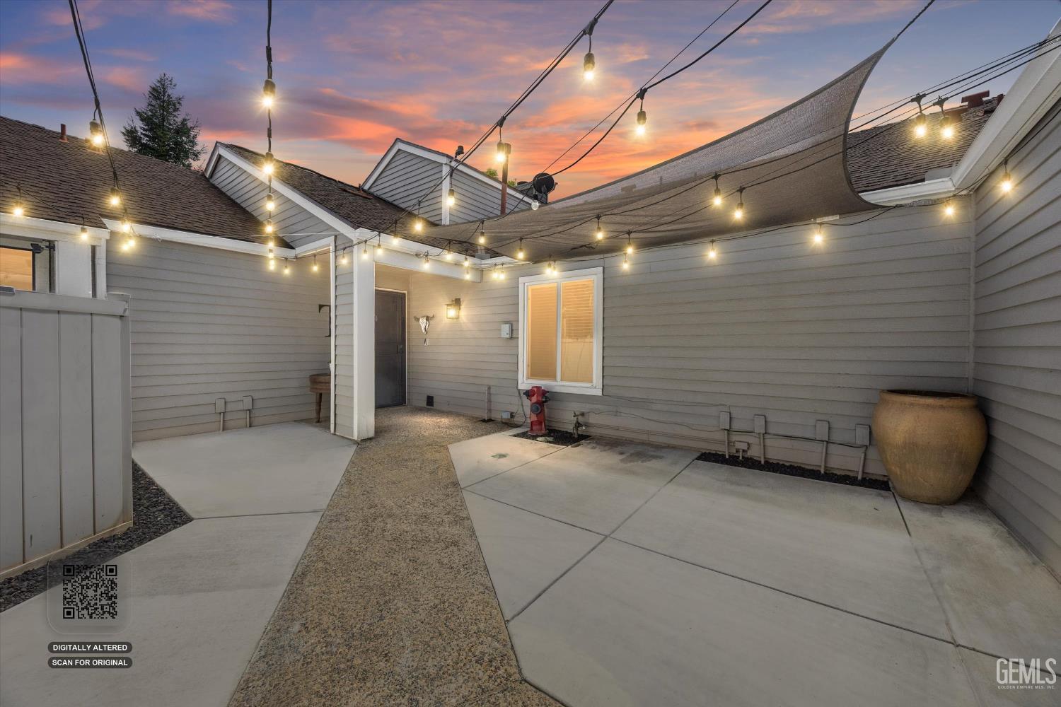 8000 Kroll Way — photo 4