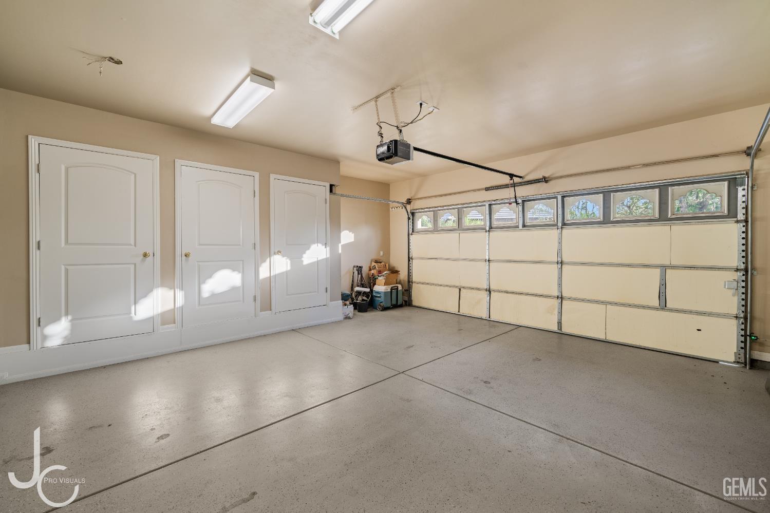 12117 Clegg Drive — photo 29