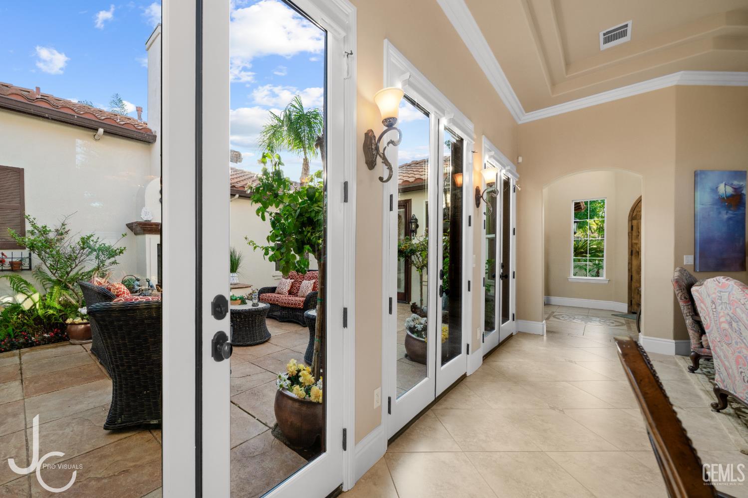 12117 Clegg Drive — photo 9