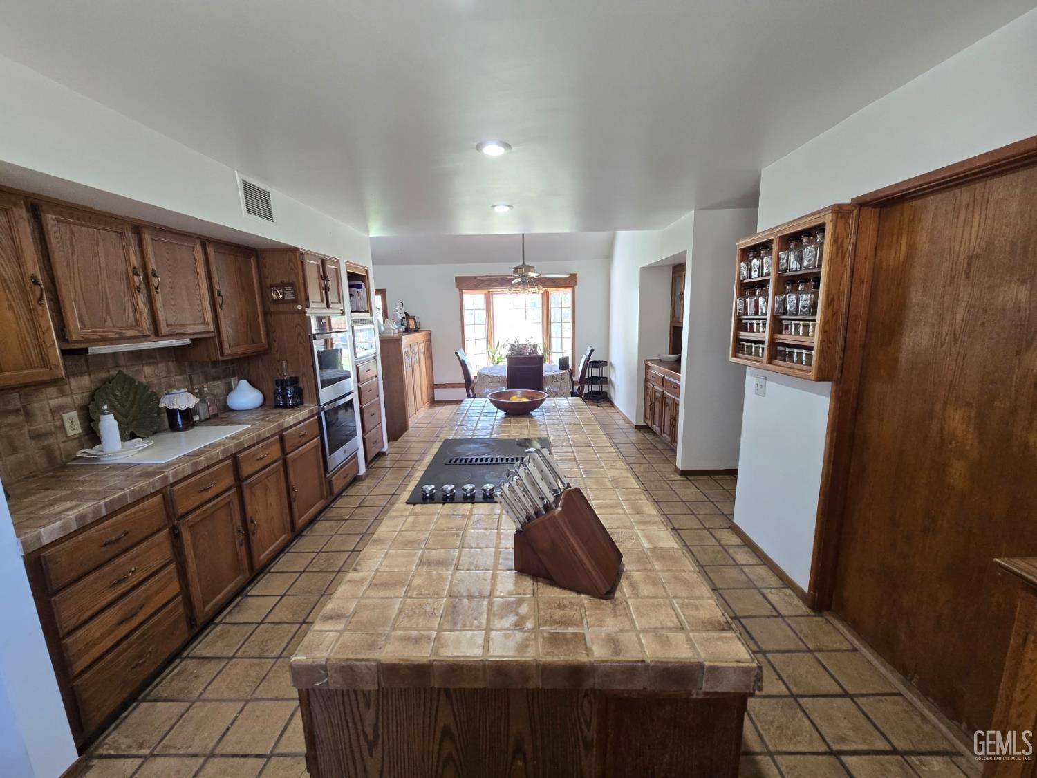 9517 Eucalyptus Drive — photo 5