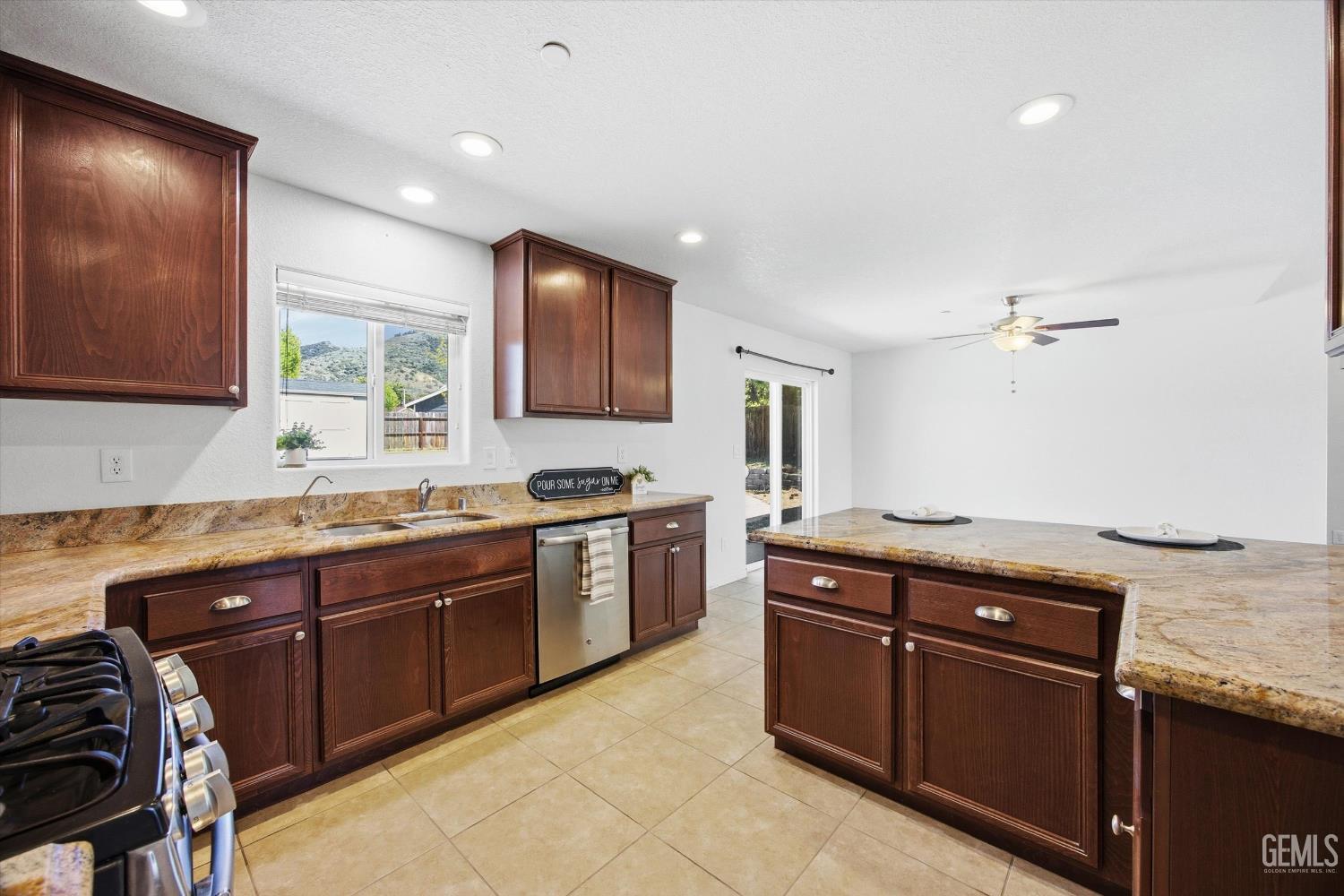18110 Churchill Street — photo 23