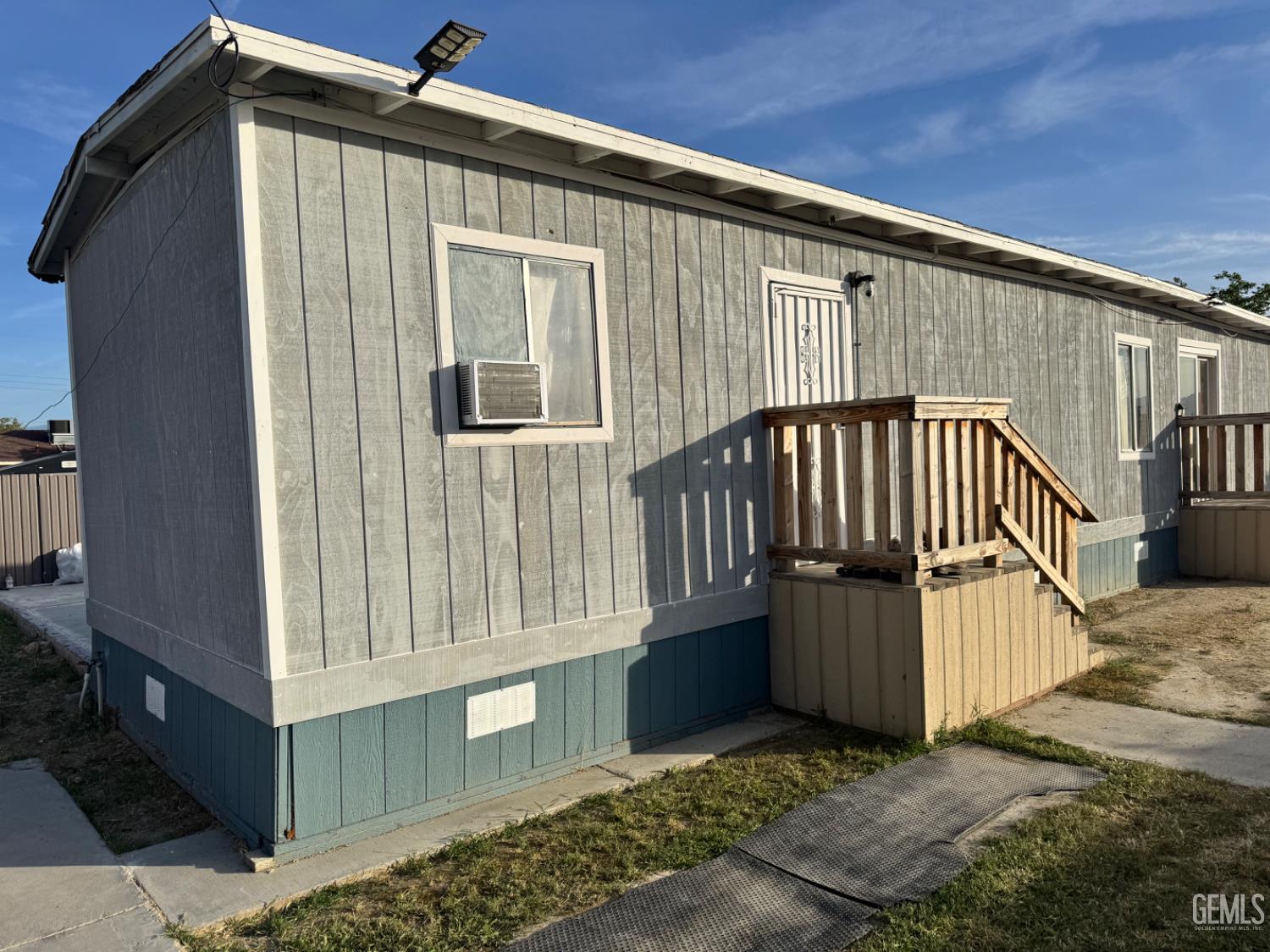 27573 Cypress Street — photo 2