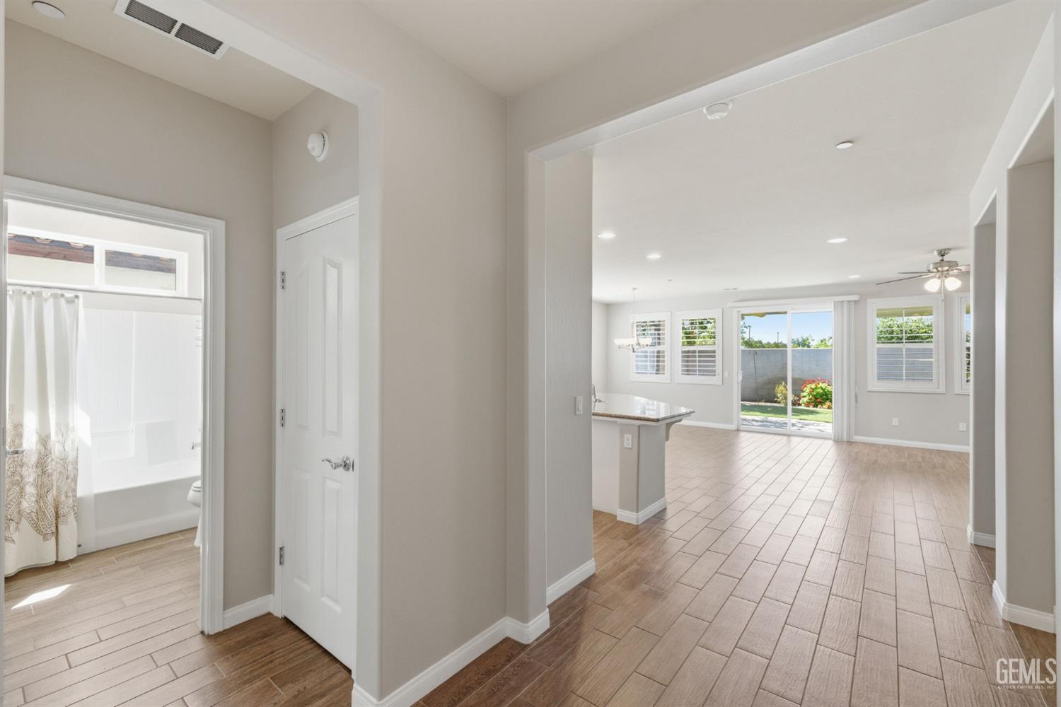 12507 French Park Lane — photo 8
