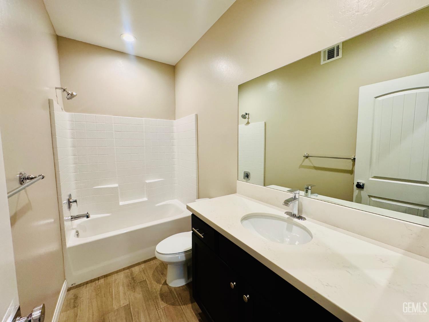 8512 Kowa Street — photo 24