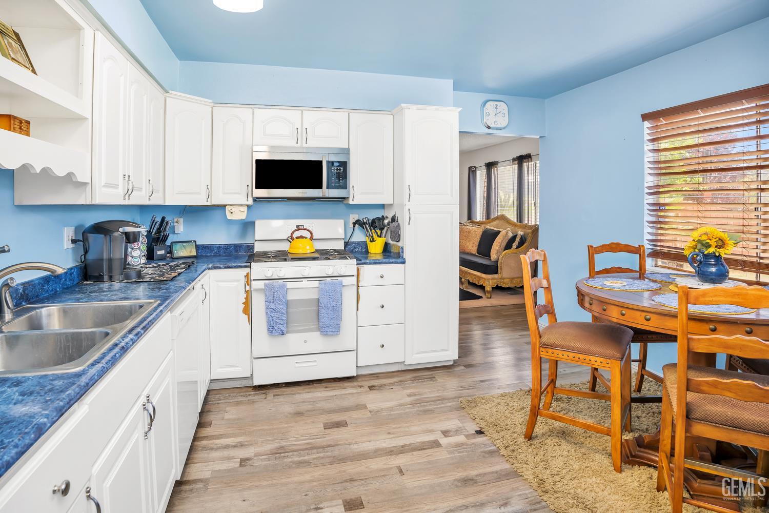 5400 Cherry Tree Lane — photo 15