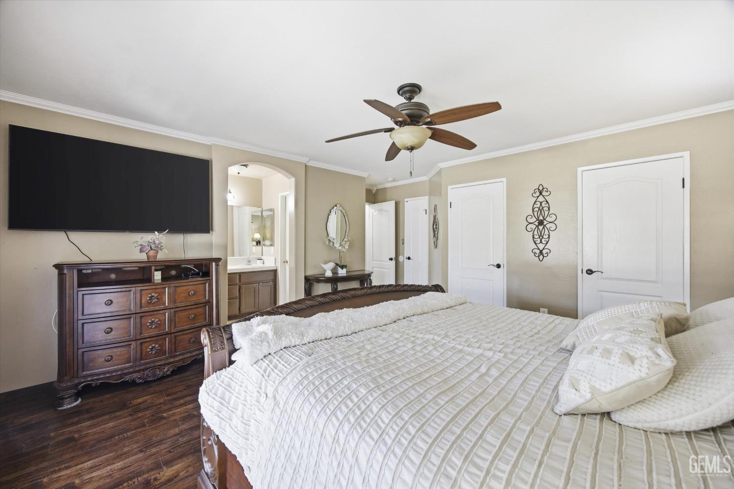 9910 Pyramid Peak Drive — photo 30