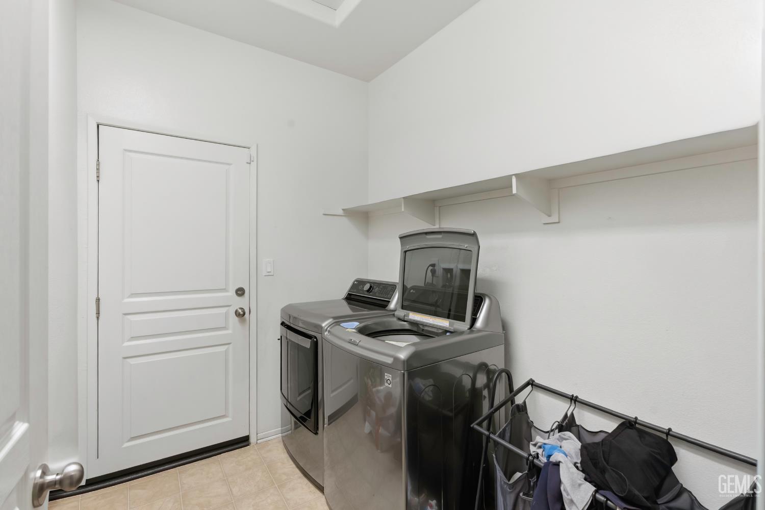 9419 Ceres Street — photo 23