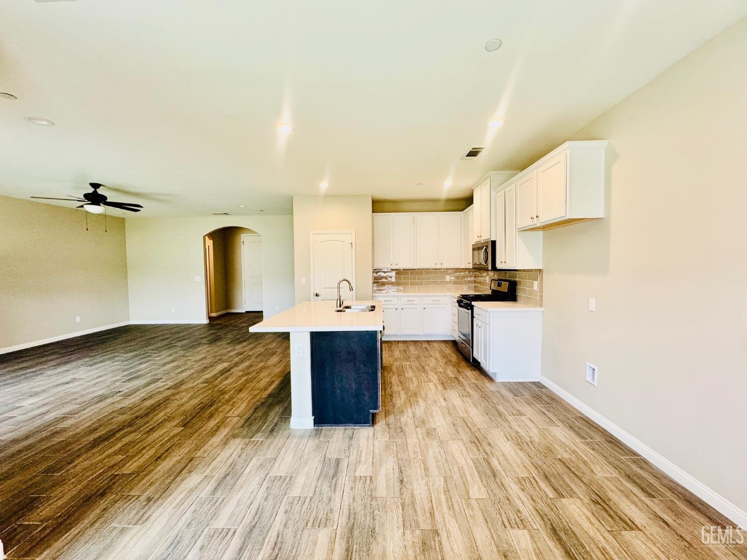 8504 Kowa Street — photo 11