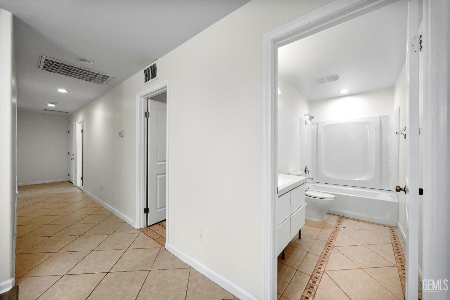 418 Olive st — photo 33
