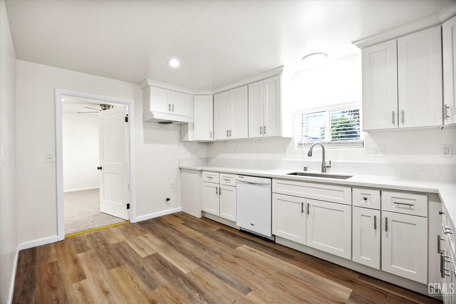 418 Olive st — photo 20