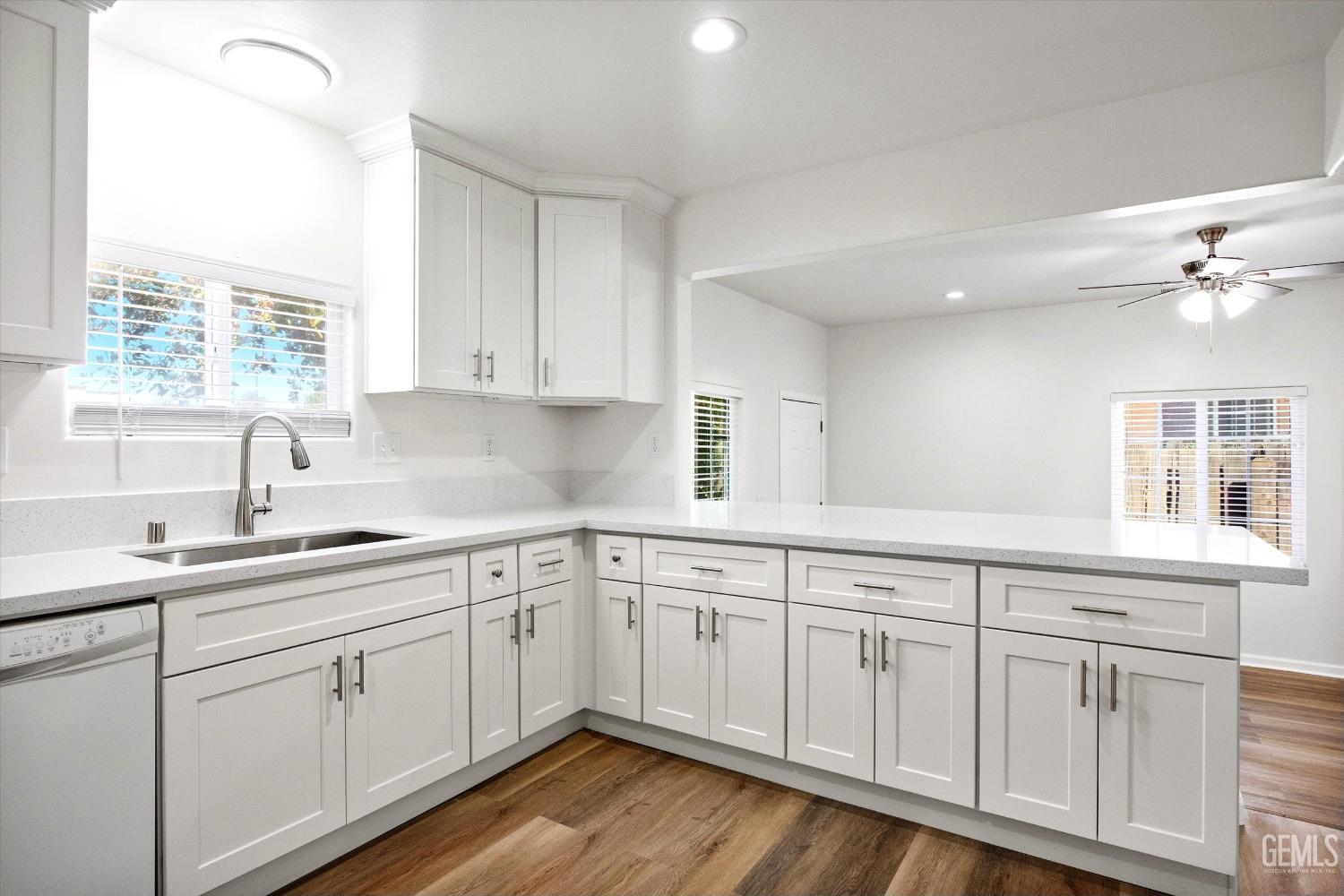 418 Olive st — photo 25