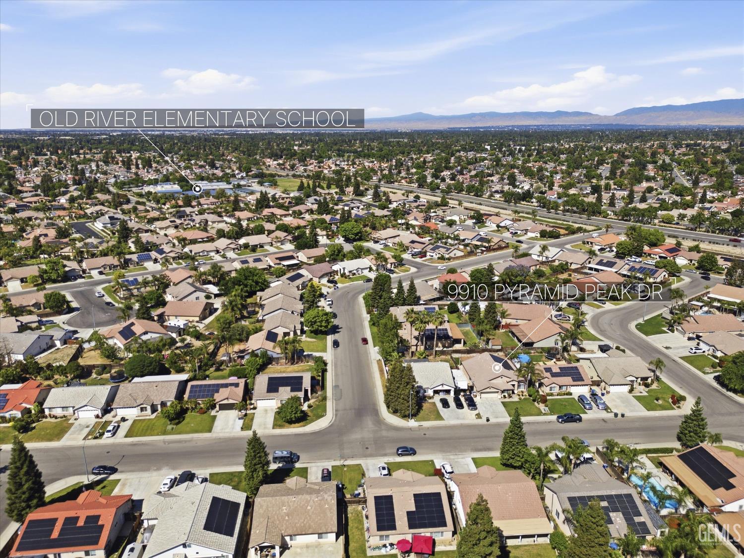 9910 Pyramid Peak Drive — photo 4