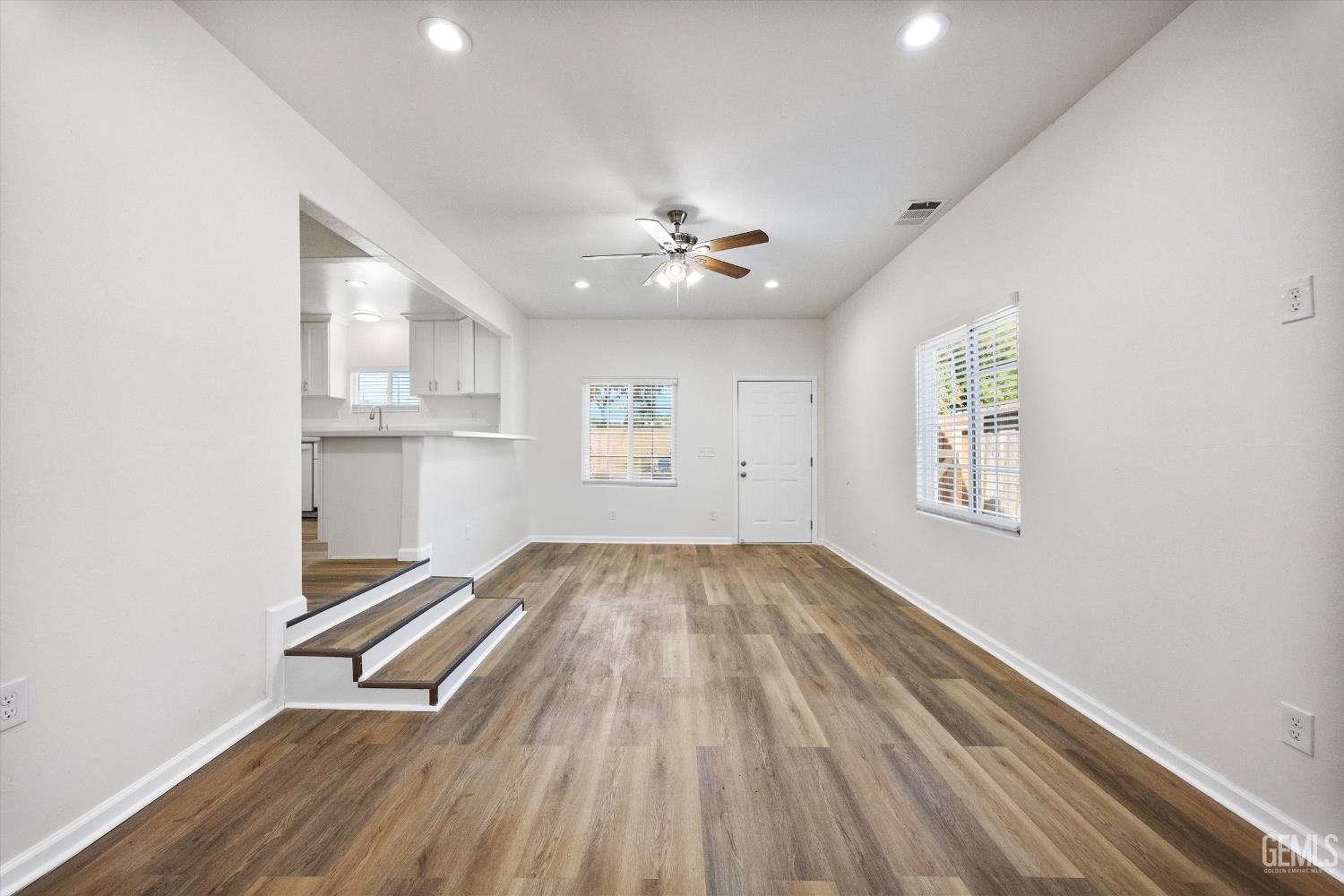 418 Olive st — photo 14