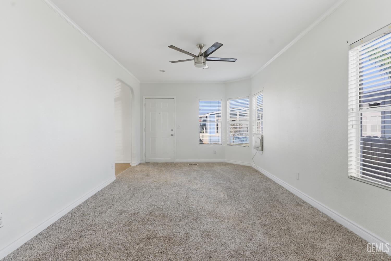 48 Cedarwood Lane — photo 8