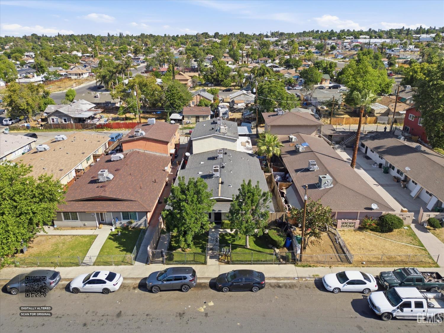 712 Knotts Street — photo 6