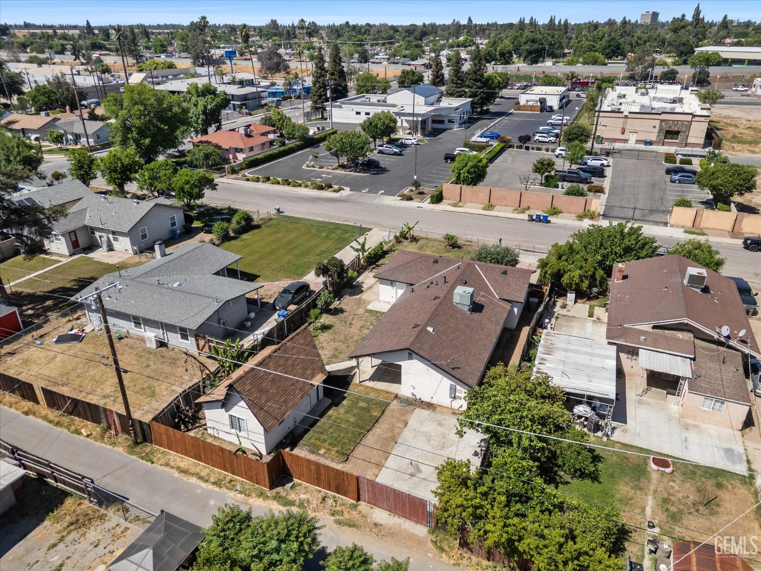 418 Olive st — photo 8