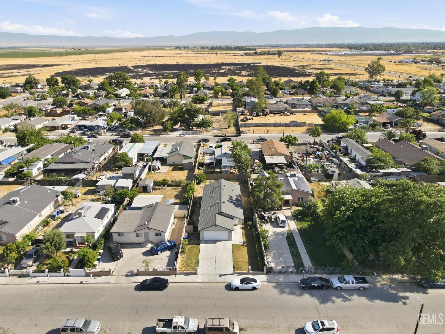 1819 Filson Street — photo 3