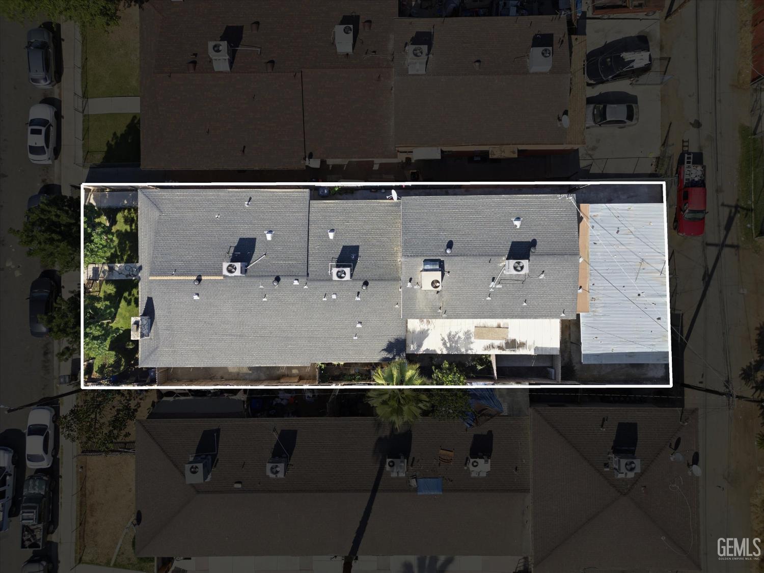 712 Knotts Street — photo 3