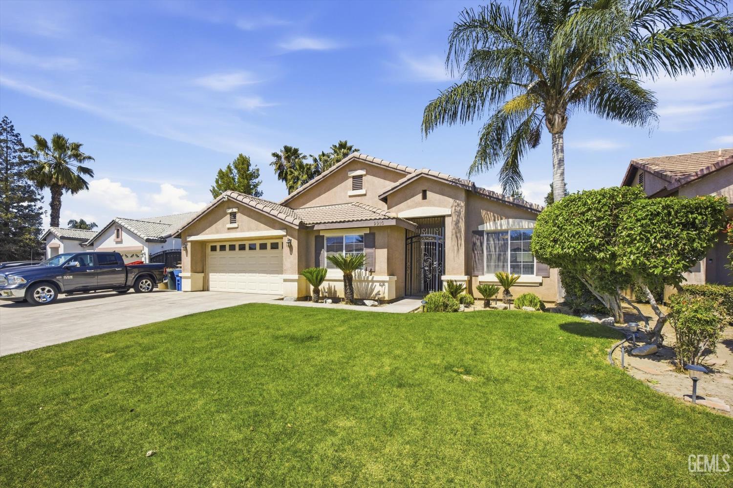 9910 Pyramid Peak Drive — photo 8