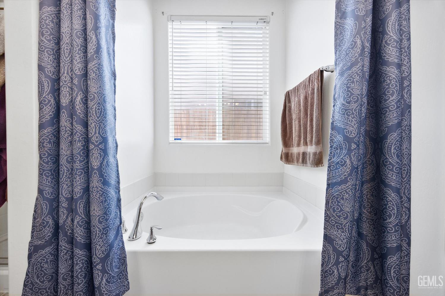 5303 Tangerine Dream Lane — photo 17