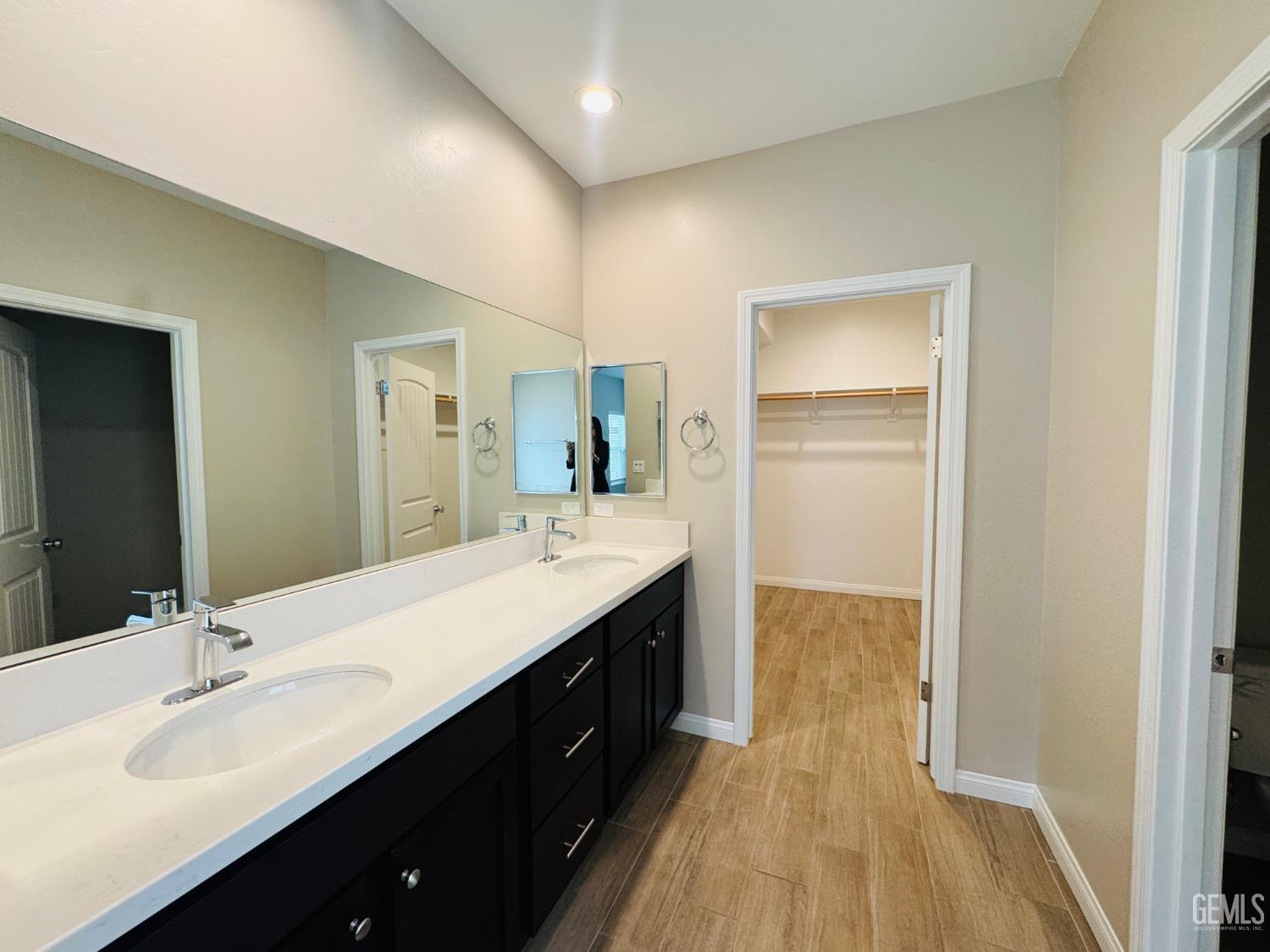 8512 Kowa Street — photo 25
