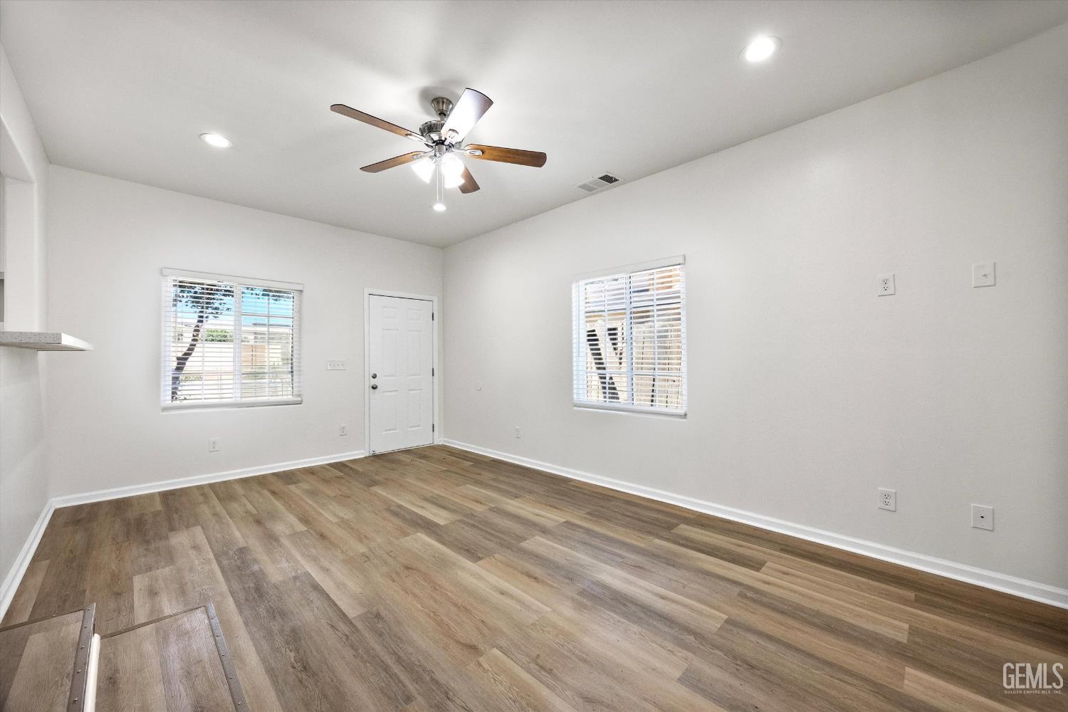 418 Olive st — photo 15