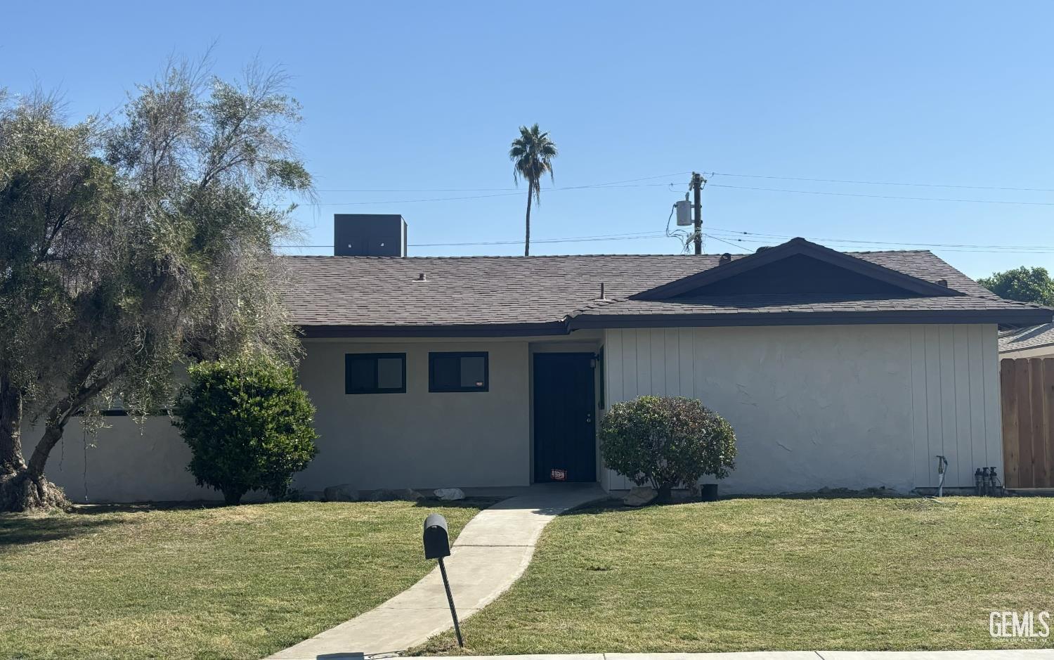 2608 Hallisey Street