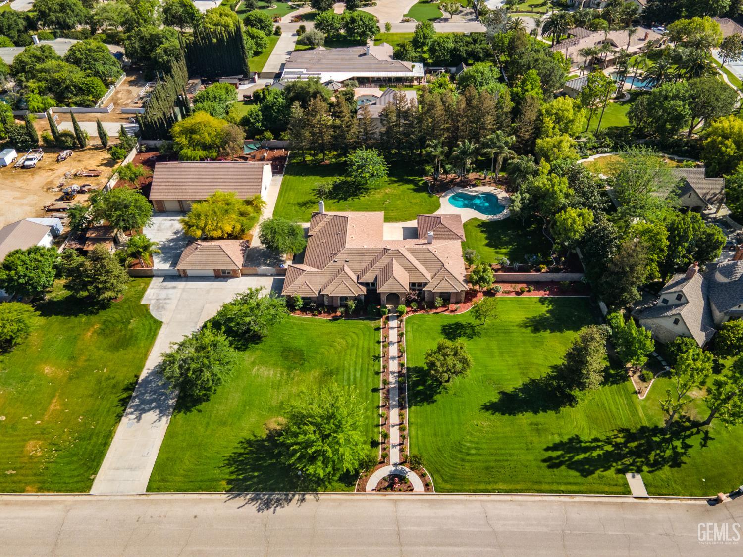 17141 Panadero Court — photo 4