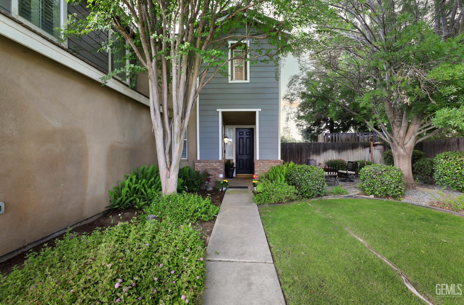 12106 Fairburn Way — photo 5