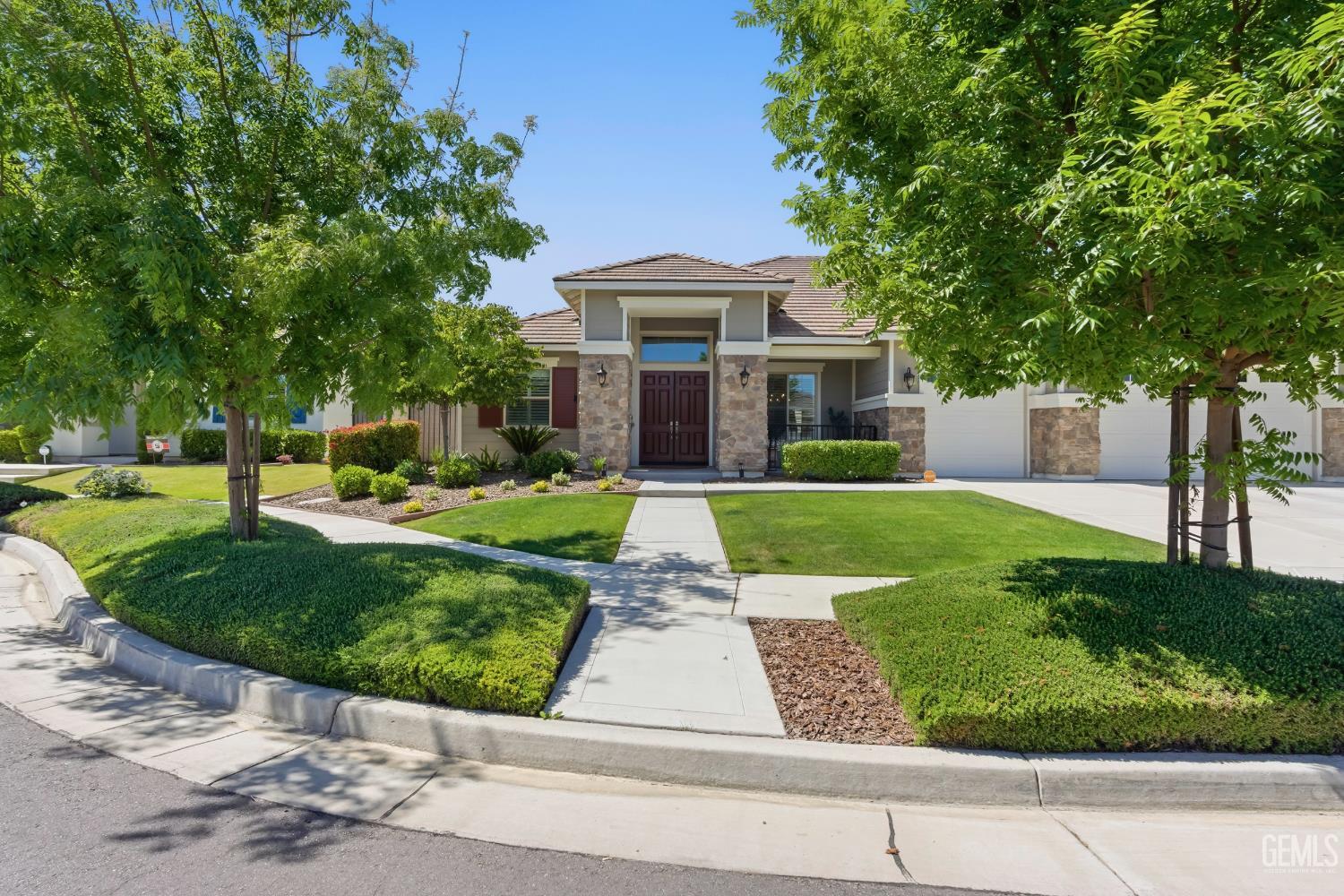 4113 Greendale Court