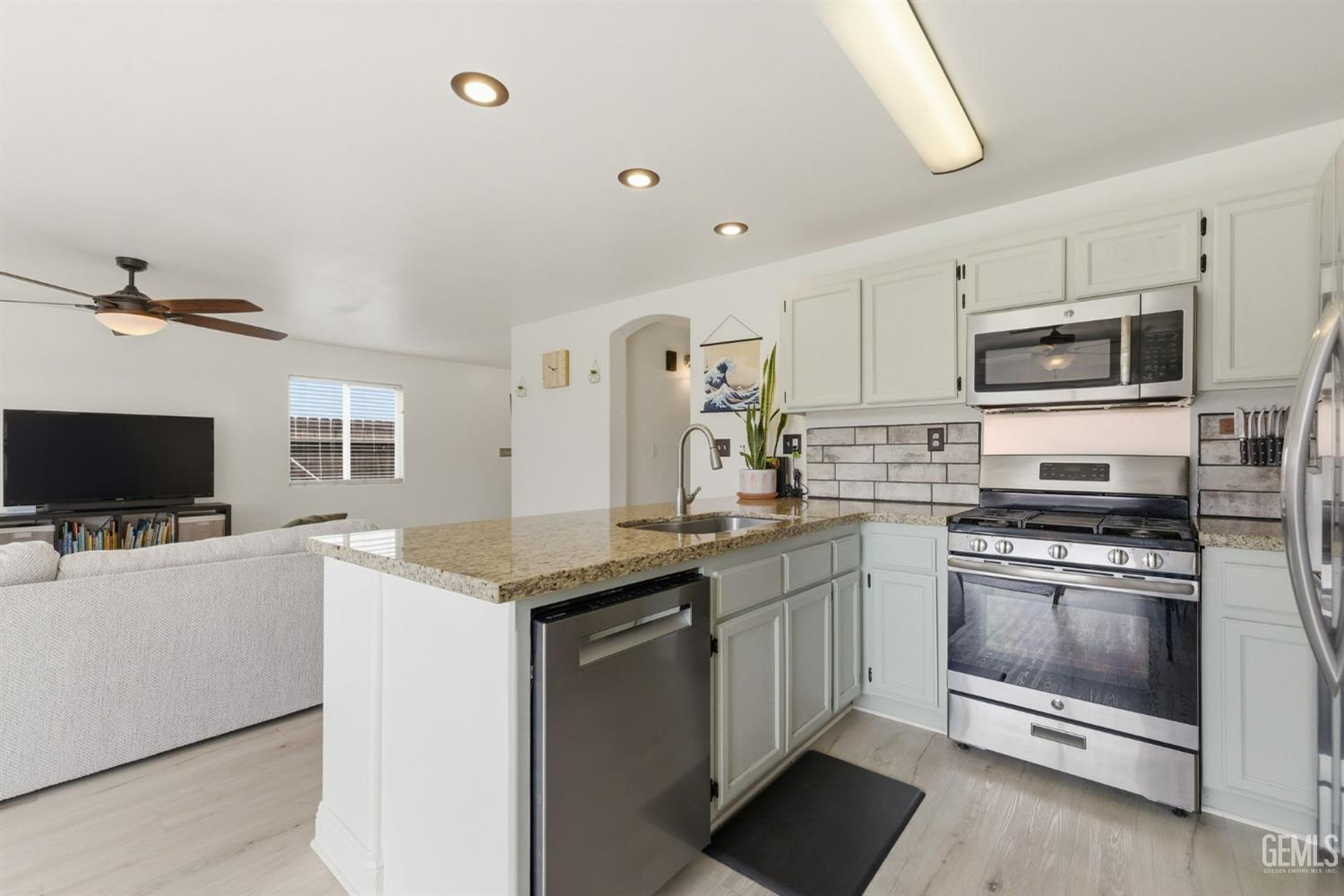 4301 Pacific Grove Court — photo 20