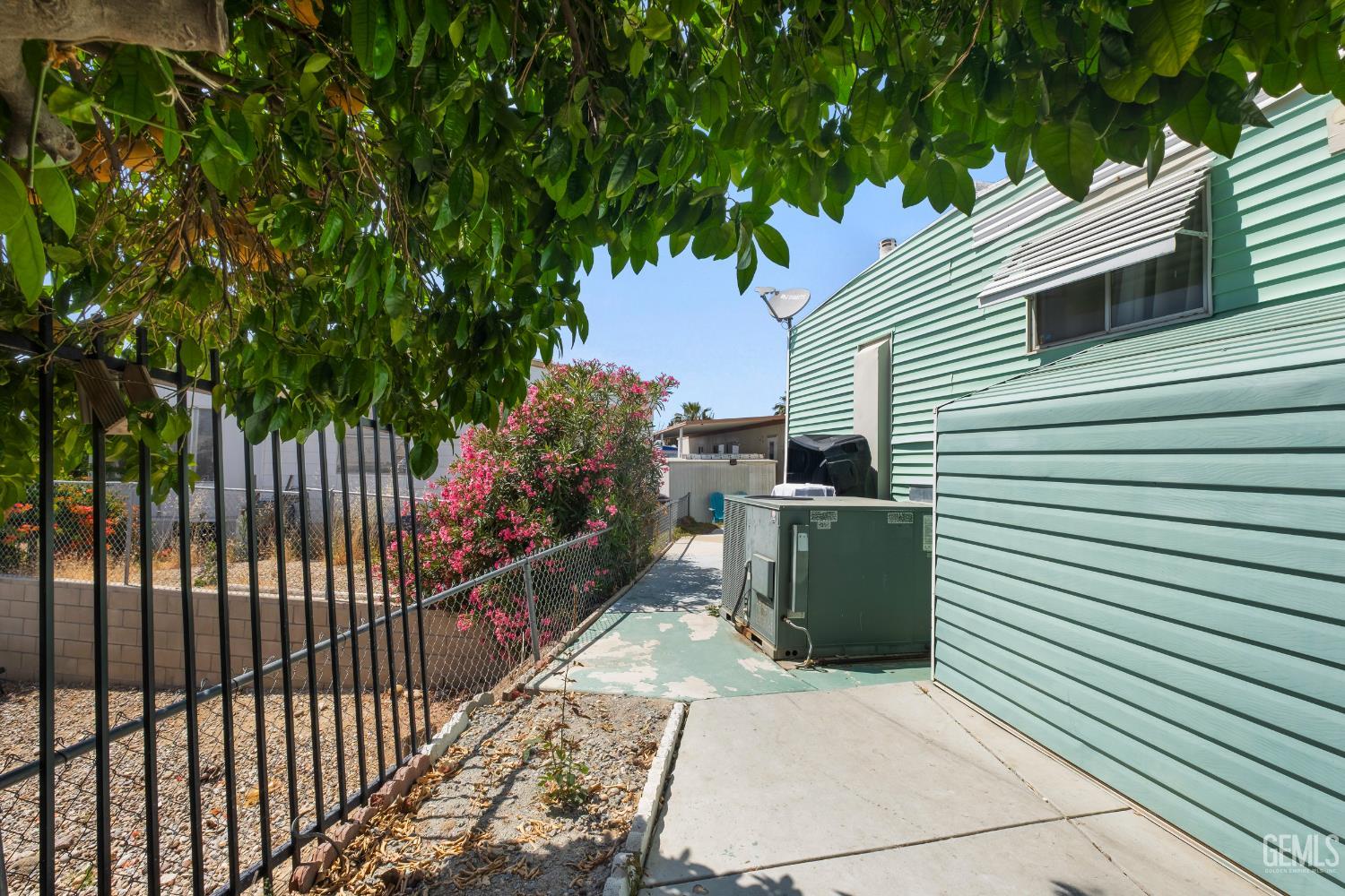 8500 Kern Canyon Road — photo 32