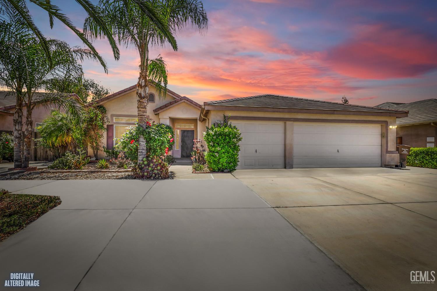 11319 Mercatello Avenue