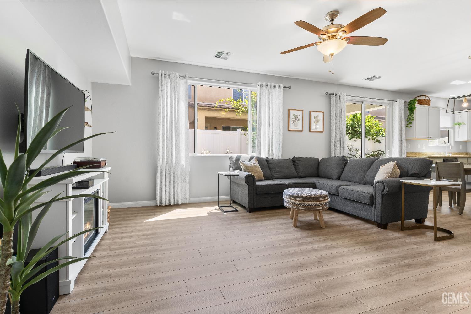 1820 Delacorte Drive — photo 2