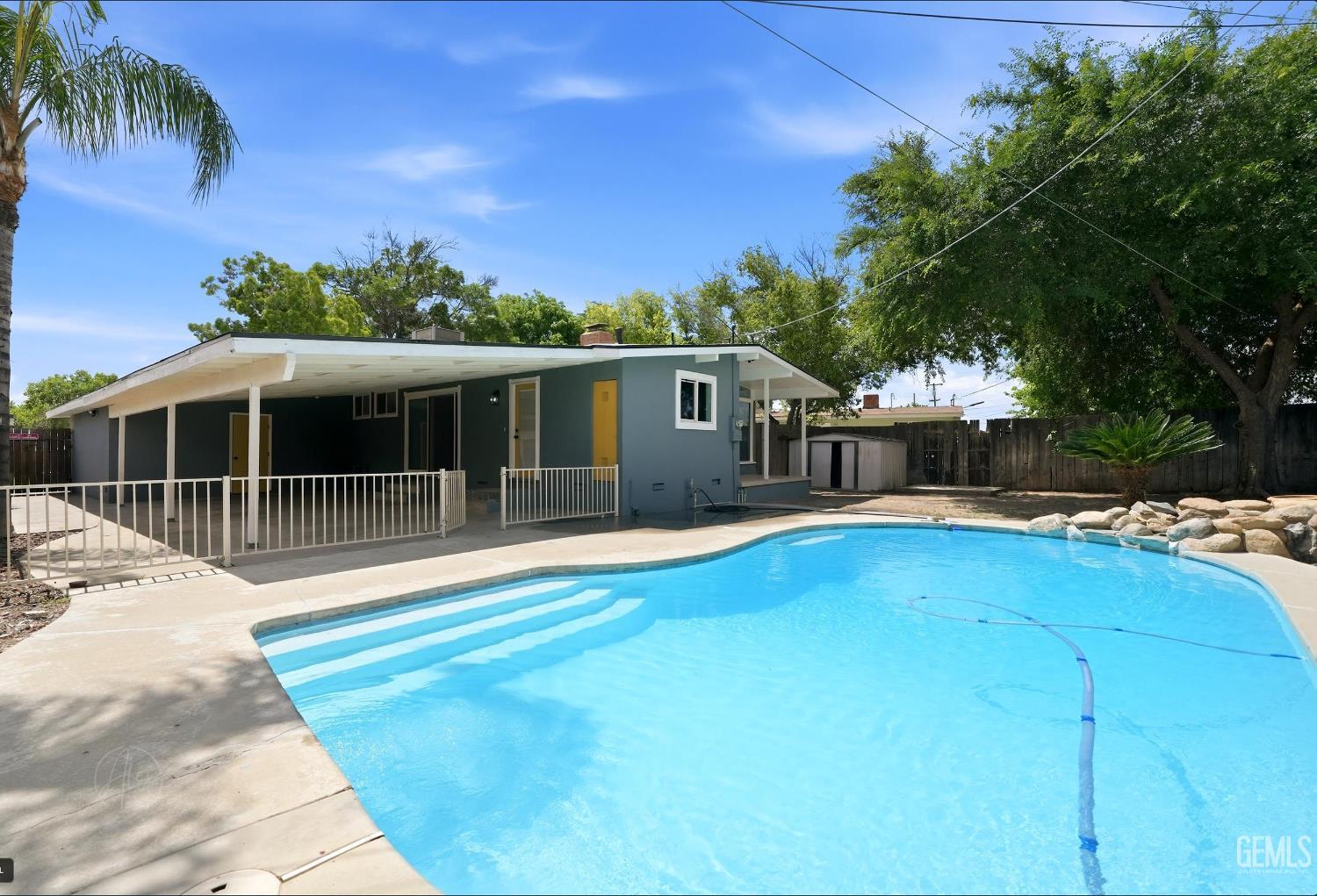 3025 Peerless Avenue — photo 17