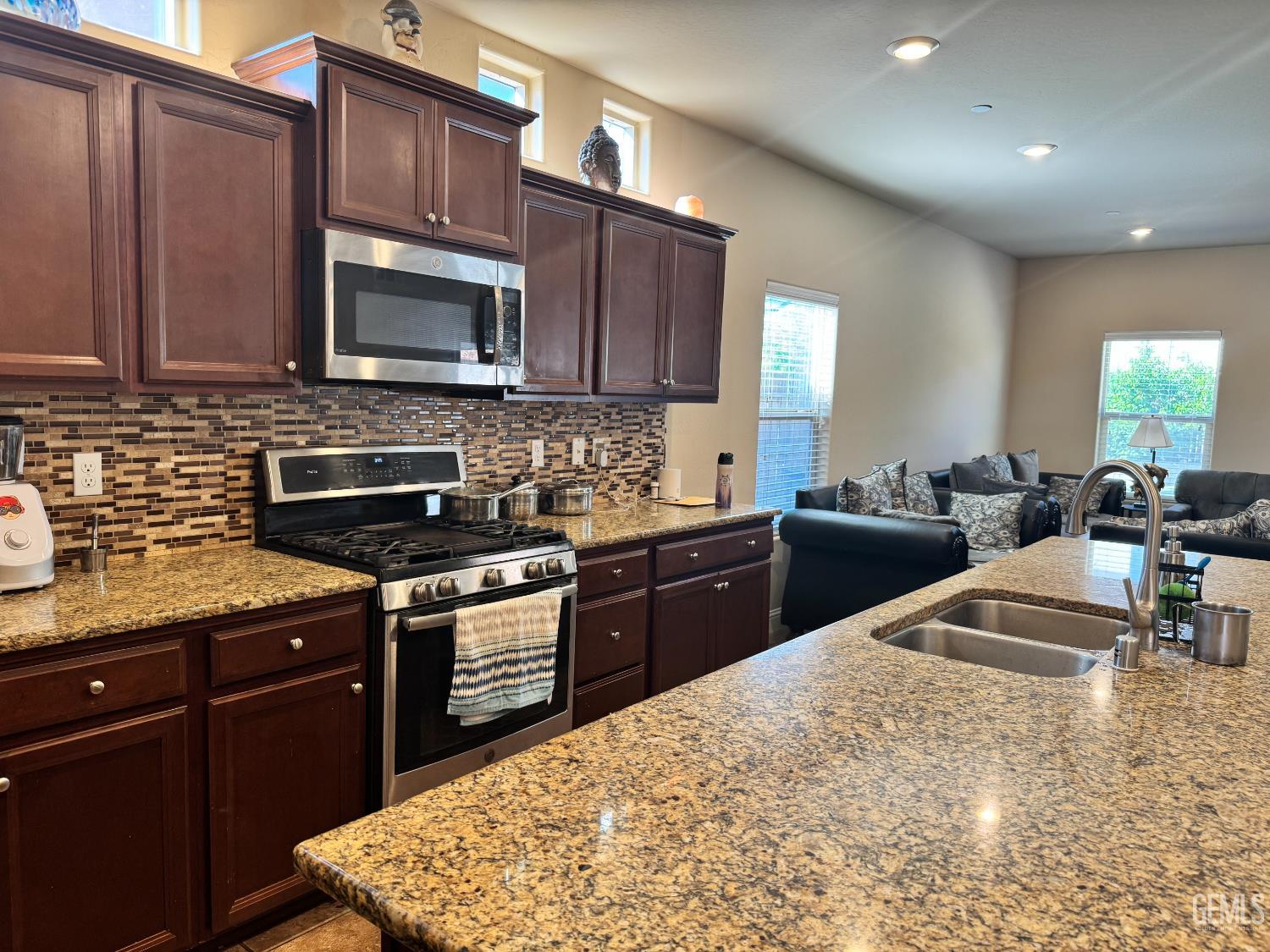 5414 Twinkle Lane — photo 3