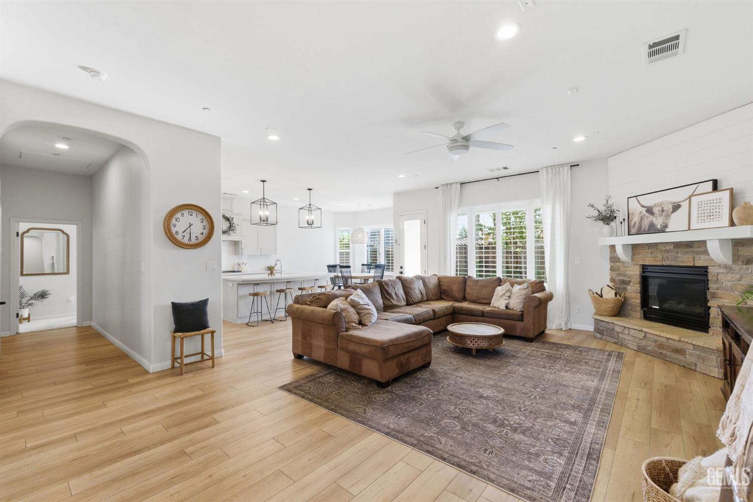 6113 Dartmoor Wood Avenue — photo 9
