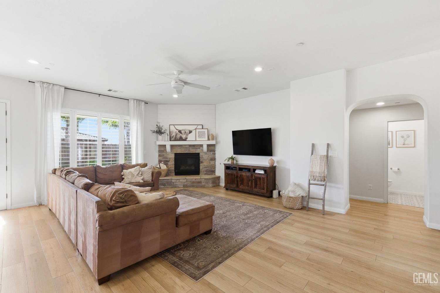 6113 Dartmoor Wood Avenue — photo 10