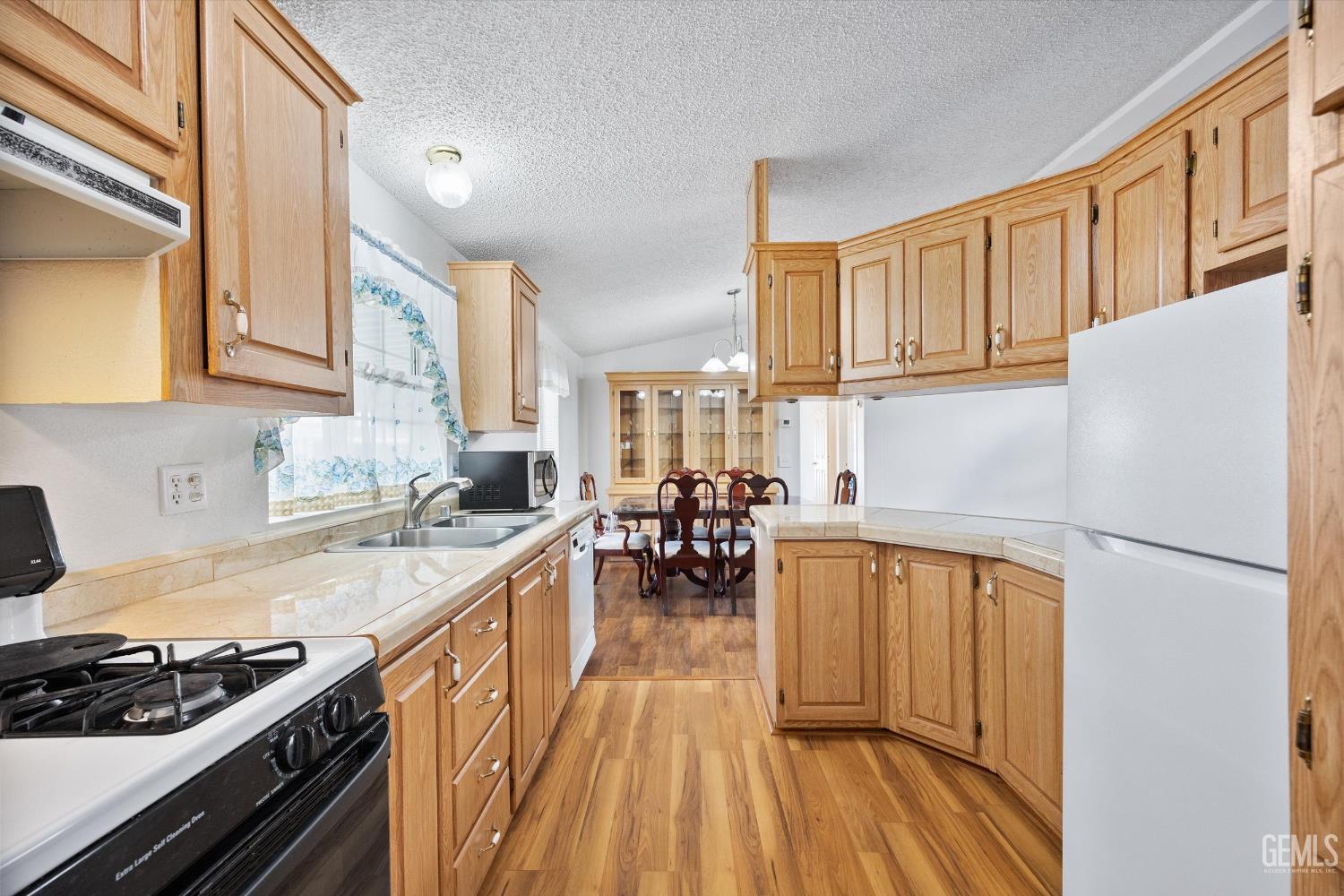 8536 Kern Canyon Road — photo 18