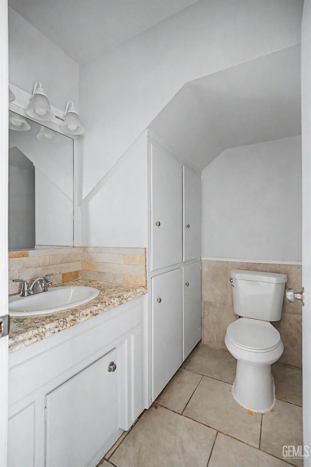 132 Warren Avenue — photo 5